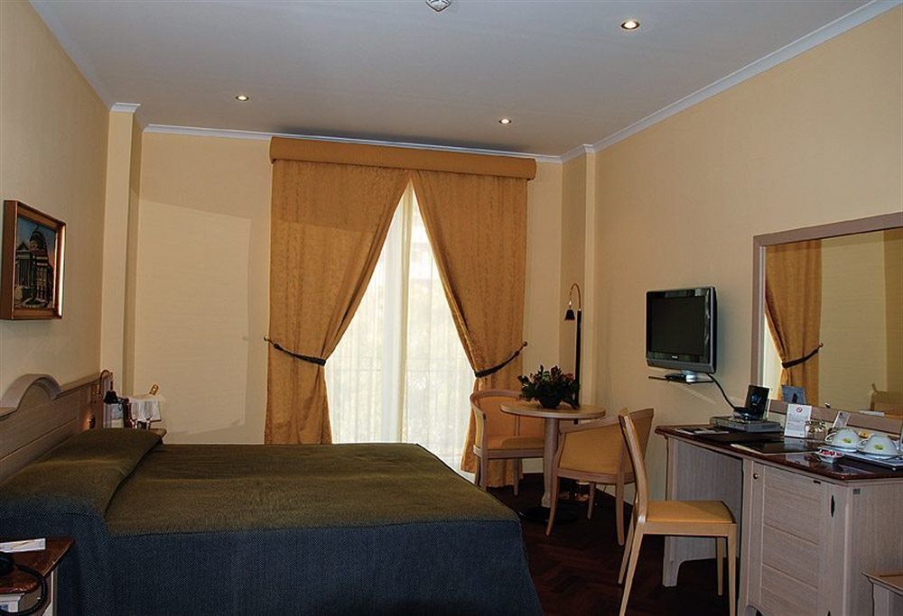 Hotel Giardino Inglese Palermo Buitenkant foto